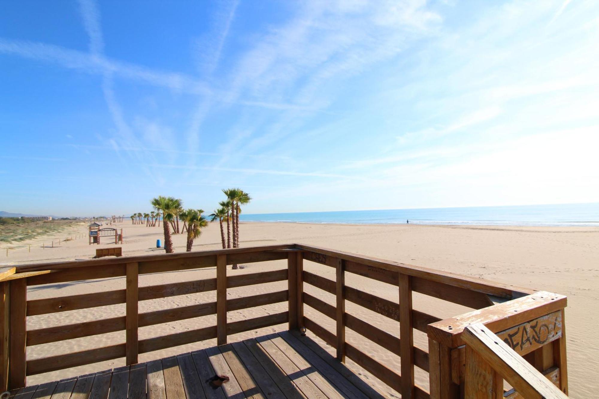 Global Properties, Las Dachas 1 - Apartamento En Primera Linea De Playa Canet d'En Berenguer Exterior photo